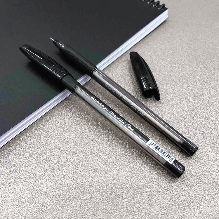 РУЧКА ШАР. BERLINGO "TRIANGLE FINE" ЧЁРНАЯ 0,3ММ ИГОЛ.НАКОНЕЧ.,С РЕЗИН.УПОРОМ,ТРЁХГРАН. (РАЗОВАЯ)